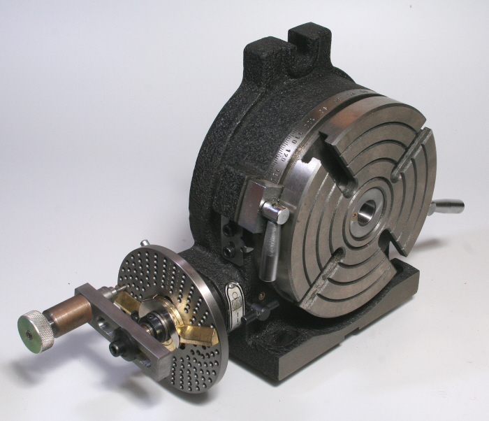 Dividing head vs rotary table